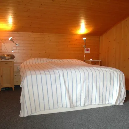 Domek alpejski Spacious Chalet In Eriz With Riverside Garden *