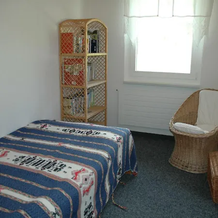 Domek alpejski Spacious Chalet In Eriz With Riverside Garden